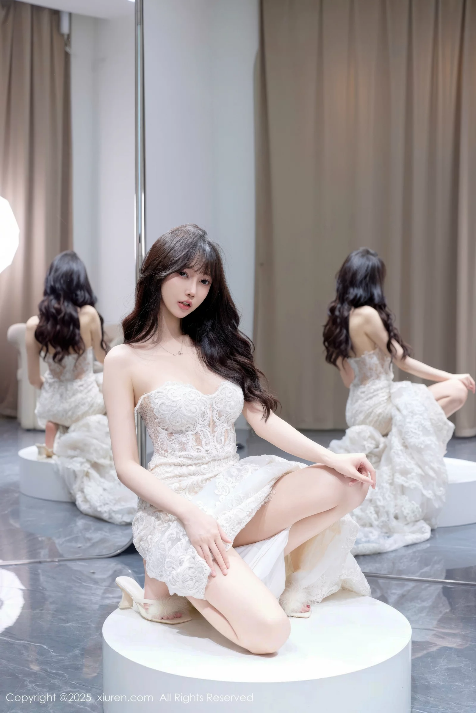 [XiuRen秀人网]第10663期玥儿玥写真-秀人资源网